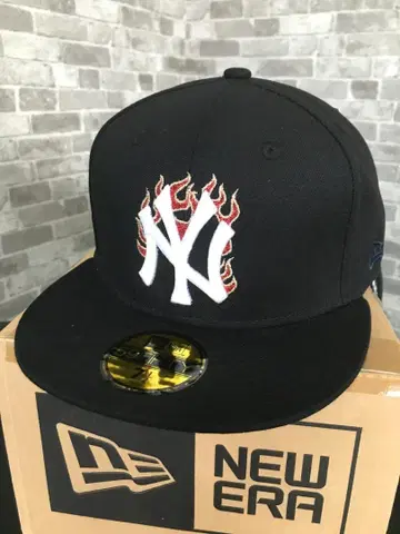 NY 양키스 NEWERA 1999 WS 기념 모델 파이어 로고 캡 1/2