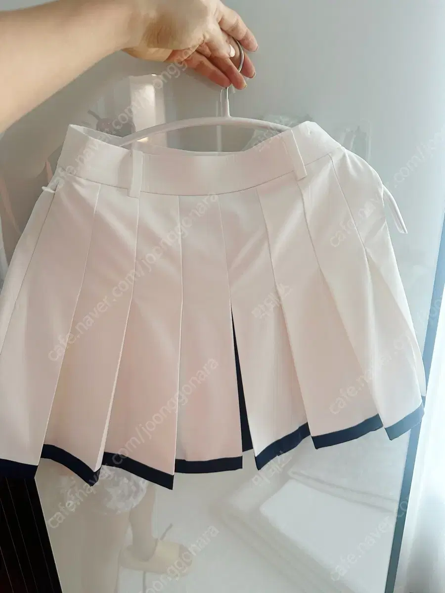 Authentic G/fore White Golf Skirt 61 (Worn Once)