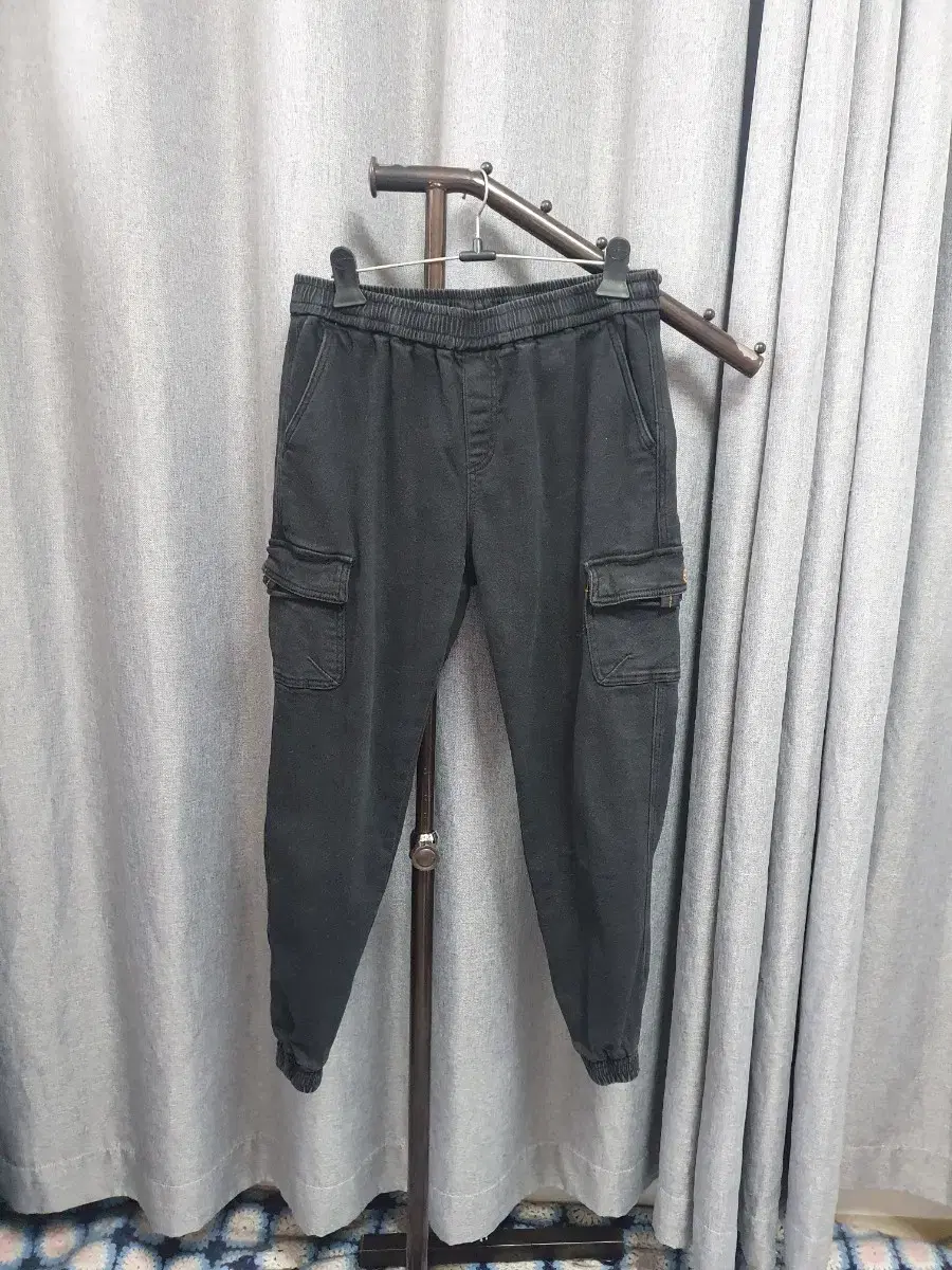 30 Jeep Jogger Pants