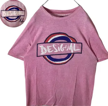굿 디자인 Desigual 낙서풍의 큰 로고 핑크 티셔츠 XL 사이즈