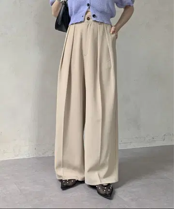 Thevon. 2턱 슬랙스 PS 사이즈 베이지