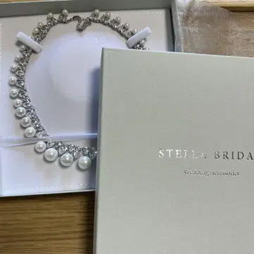 STELLA BRIDAL 큐빅 지르코니아 & 쉘 펄 목걸이