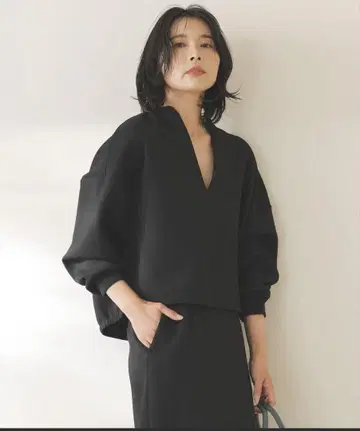 안피로 BEAUTY FORM JERSEY 키넥 풀오버