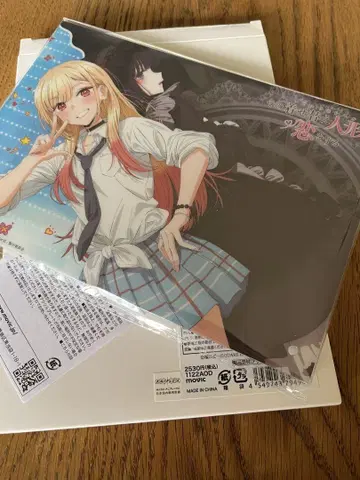 그 옷 갈아입기 인형은 사랑에 빠진다 키타가와 마린 아크릴 플레이트