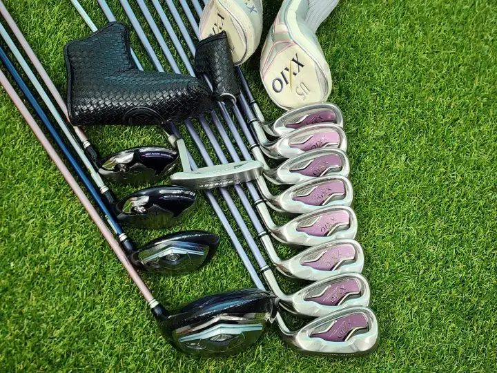 Women's Xxio full set, caddy bag not included