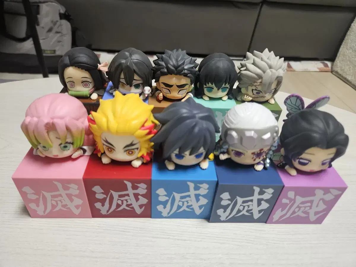 Demon Slayer Figure 10-Piece Bulk