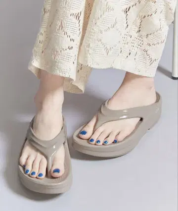 OOFOS 우포스 OOmega 우메가 샌들 24cm