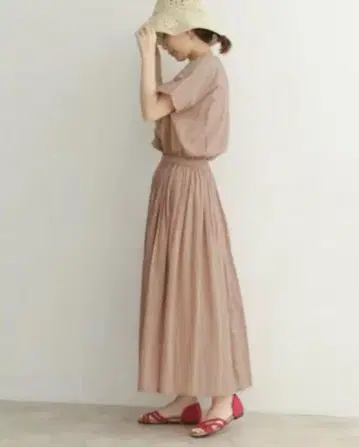 어반 리서치 도어스 코튼 보일 개더 원피스 더스티 핑크 M
