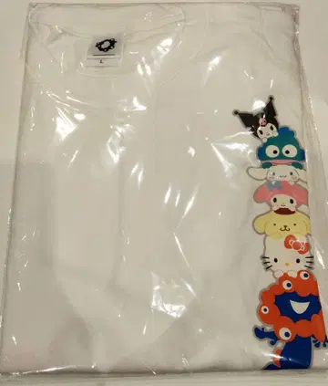 미야쿠미야쿠 산리오 콜라보 캐릭터 티셔츠 L 사이즈
