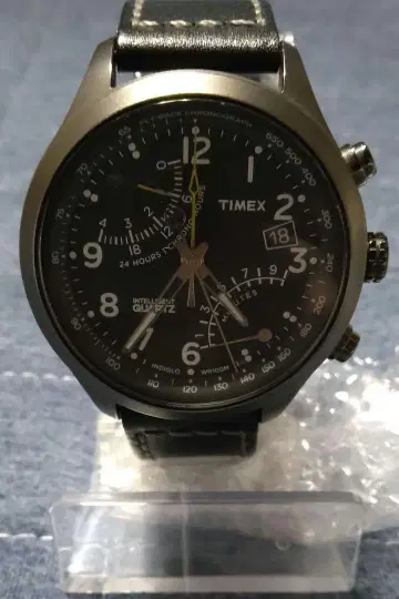 TIMEX T2N699 작동 제품, 배터리 교체 완료