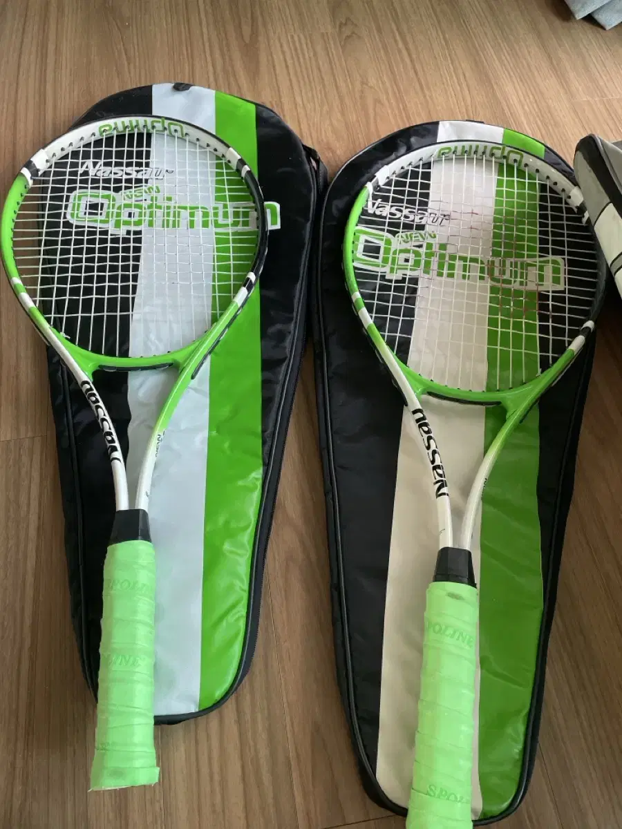 Nassau Tennis Racket Prince Bag