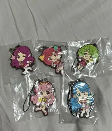 akb0048 쿵 캐릭터 러버 스트랩 제일복권