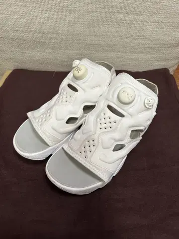 Reebok 리복 인스타펌프 퓨리 샌들