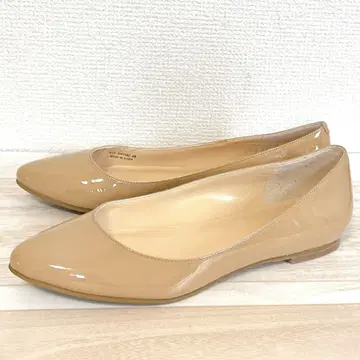 새상품급 콜한 플랫 펌프스 에나멜 베이지 6B(23cm)