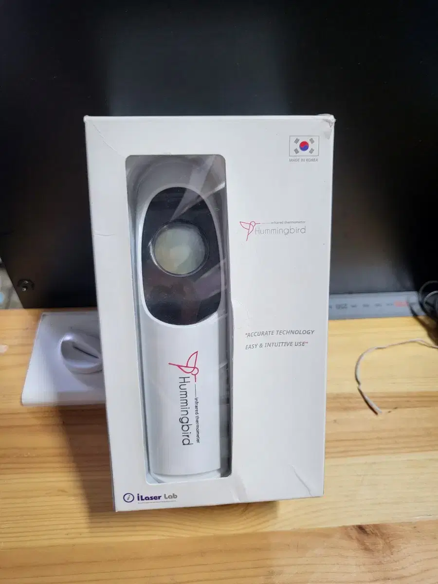 Sealed Huvidic Non-Contact Thermometer