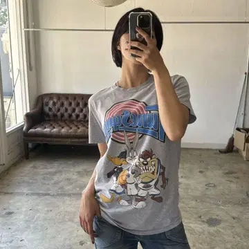 Looney Tunes t-shirt 해외 걸
