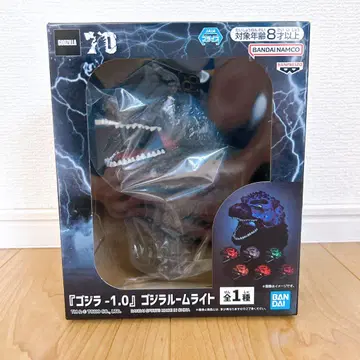 고질라-1.0 고질라 룸 라이트
