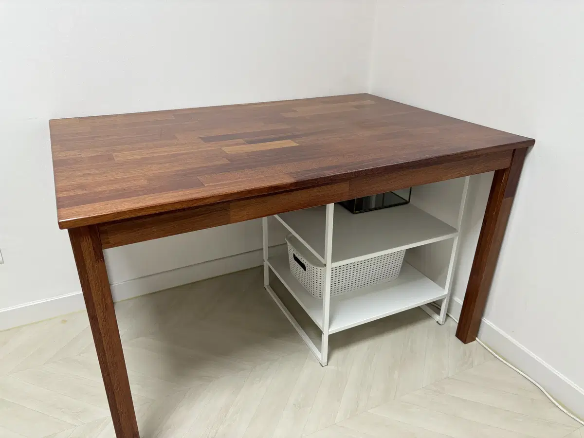 (Used) Merbau solid wood dining table 1200*800*720