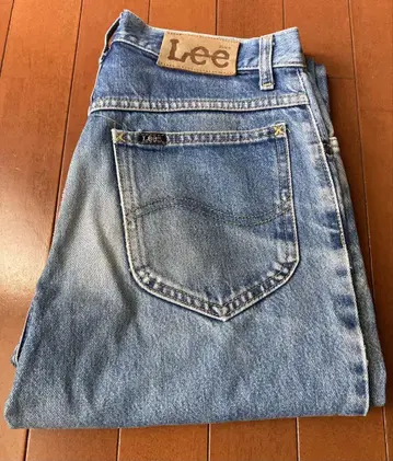 Lee 라이트 블루 스트레이트 데님