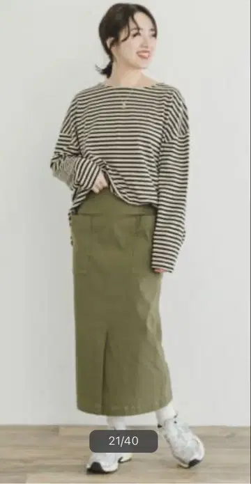 스트레치 타이트 스커트 어반 리서치 카키