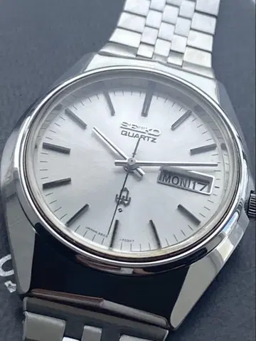 세이코 SEIKO 38 쿼츠 컨디션 최상 앤티크 배터리 새상품