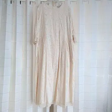 사만사 모스모스 레이스 패치워크 원피스 아이보리