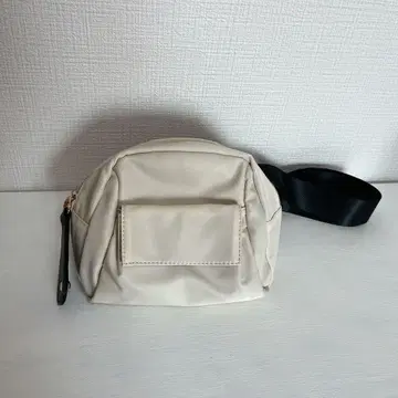 하츄 콜라보 백 부즈루드