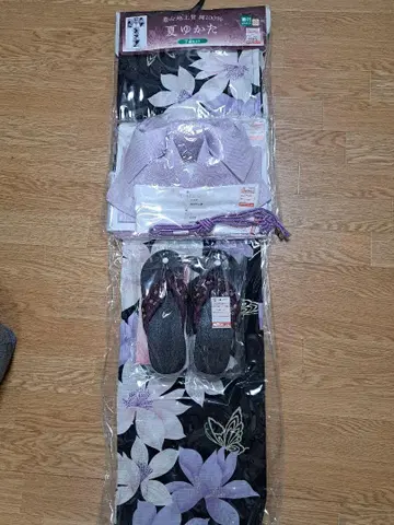 블랙 보라색 꽃무늬 유카타, 오비, 일본 나막신 7종 세트