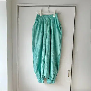 젠 선생님의 일상복 벌룬 팬츠 M 사이즈