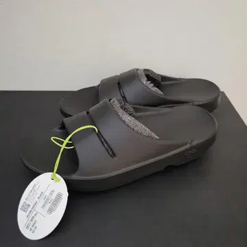 OOFOS / 우포스 OOahh Unisex 샌들 리커버리 샌들