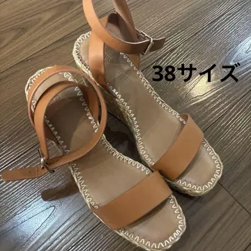 미사용 새상품 STEVE MADDEN 브라운 웨지 샌들 38