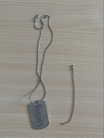 Age Factory dog tag/도그 태그 체인 포함