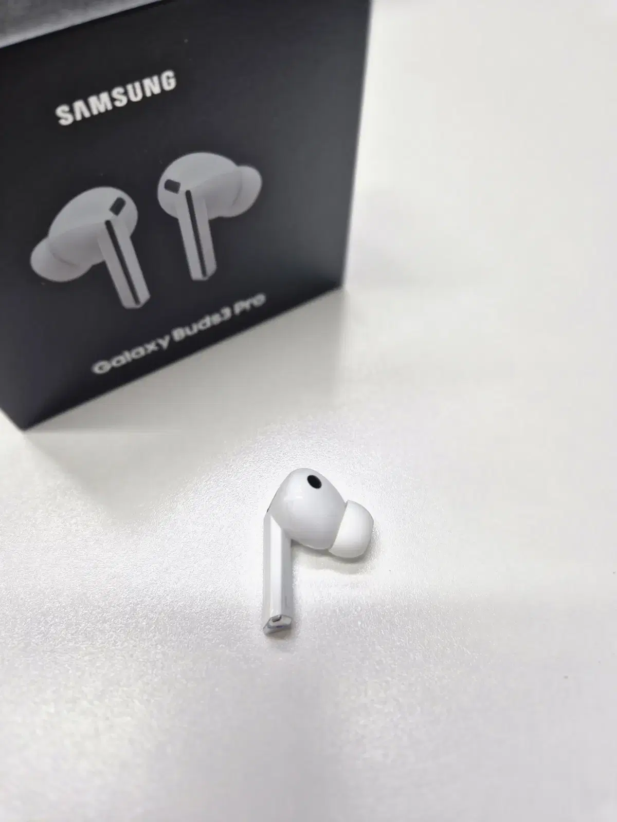 Buds 3 Pro White Left L Earphone/Earbud Single/Individual/Used/Samsung Genuine