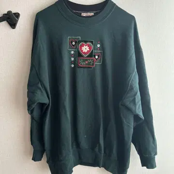 top stitch 하트 자수 트레이닝복