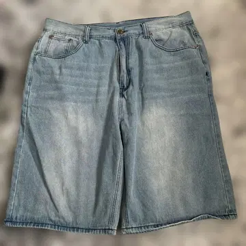 Play Bigg jeans 하프 팬츠 사이즈 38