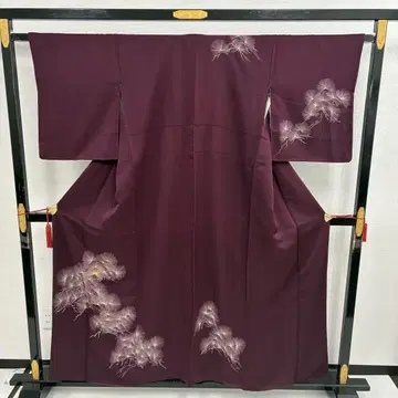 자수 장식 순수 실크 고급스러운 디자인 기모노 U-6222