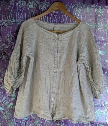 린넨 내추럴 벌룬 소매 베이지 셔츠
