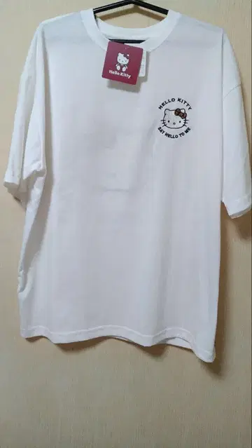 레오파드 무늬 헬로키티 티셔츠 Say Hello to Me