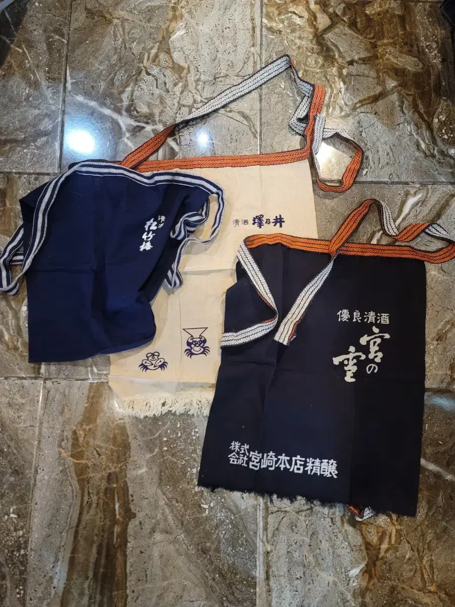 Japan Apron, Set of 3 in bulk