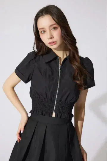 리엔다 허리 셔링 지퍼 블라우스