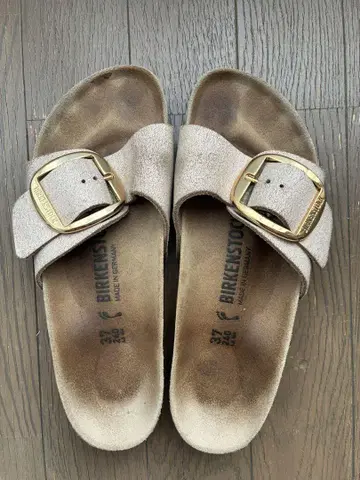 버켄스탁 핑크 샌들 37