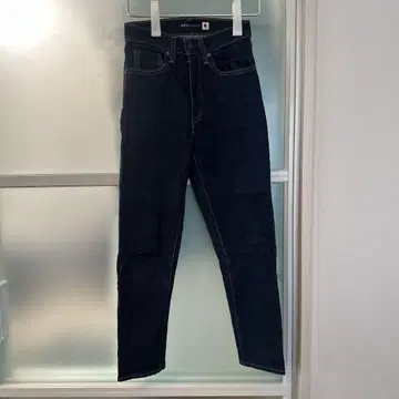LEVI'S 다크 블루 스트레이트 데님