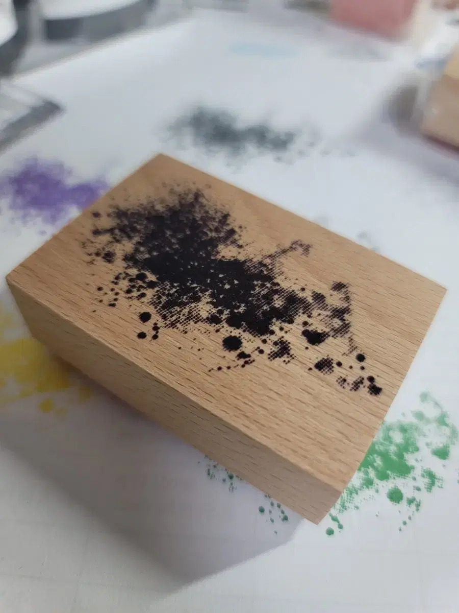 Wood stamp, 1 sealed