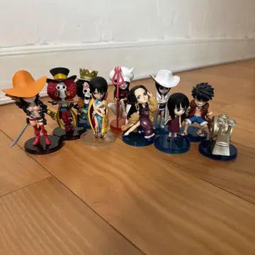 ONEPIECE 월드 컬렉션 로빈 브룩 루피 세트
