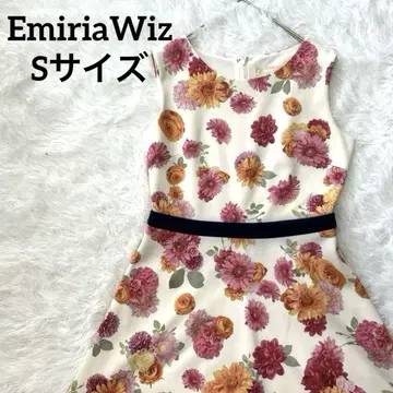 EmiriaWiz 에밀리아 위즈 꽃무늬 원피스 슬리브리스