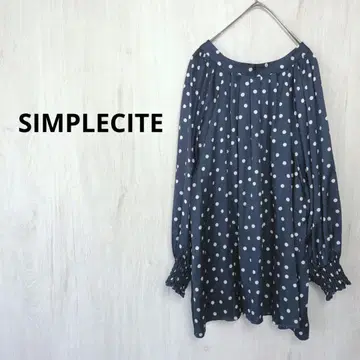 SIMPLECITE 도트 셔링 블라우스