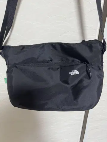 THE NORTH FACE 블랙 숄더백