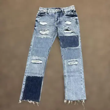 Bershka 버쉬카 데미지 가공 패치워크 데님 팬츠 슬림 핏