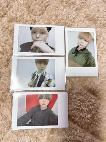 아즈 하피카 폴라로이드
