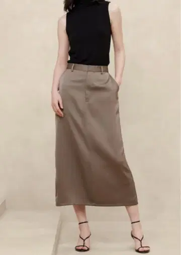 BANANA REPUBLIC 새틴 칼럼 맥시 스커트 사이즈 4